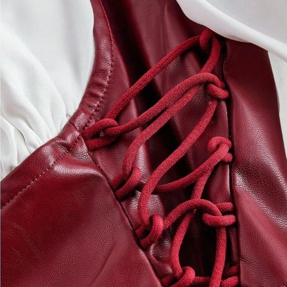 Old West Red and White Corset Blouse - Picture 5 of 5